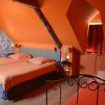 D'hotes Les Chaufourniers לינה וארוחת בוקר 3*