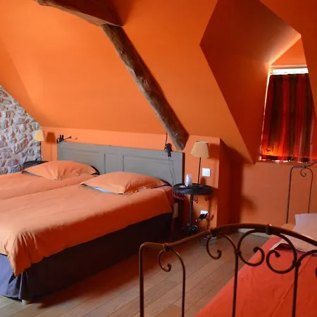 D'hotes Les Chaufourniers فندق مبيت وإفطار 3*