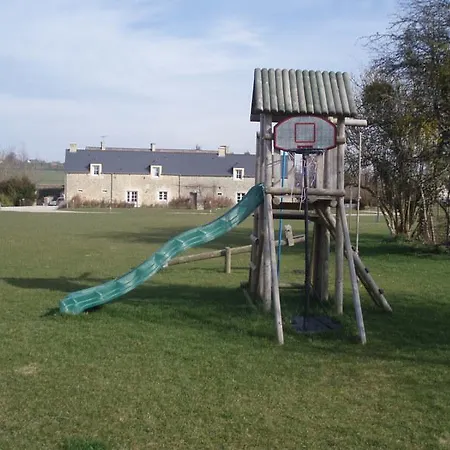 فندق مبيت وإفطار D'hotes Les Chaufourniers